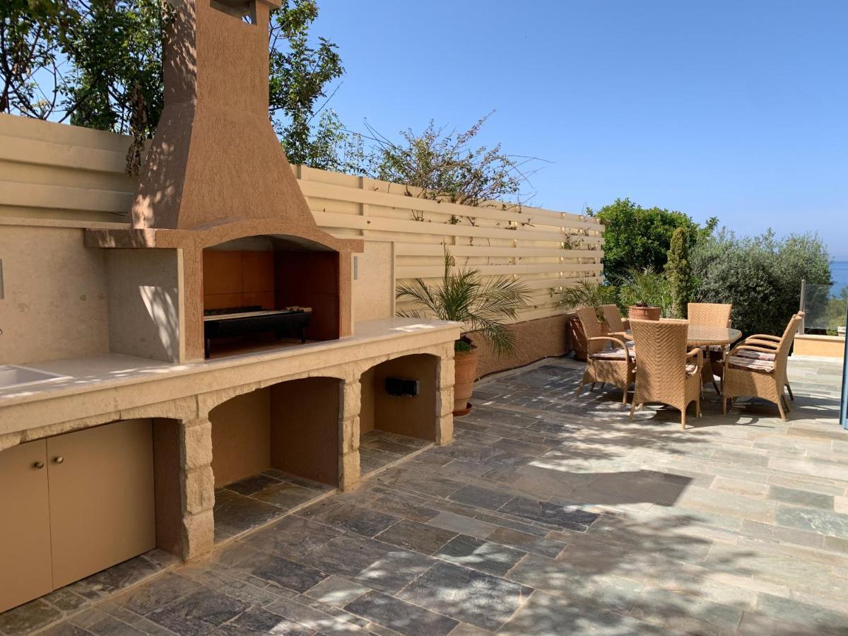 Beach Villa Olivia Нео-Хорио Экстерьер фото