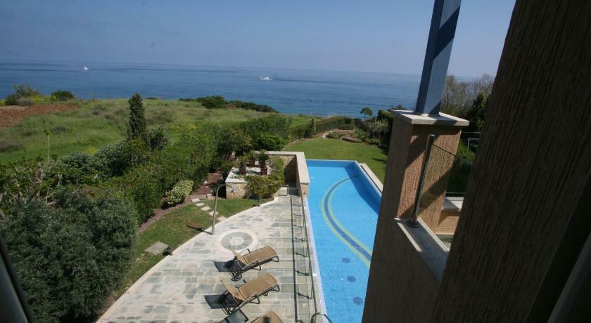 Beach Villa Olivia Нео-Хорио Экстерьер фото